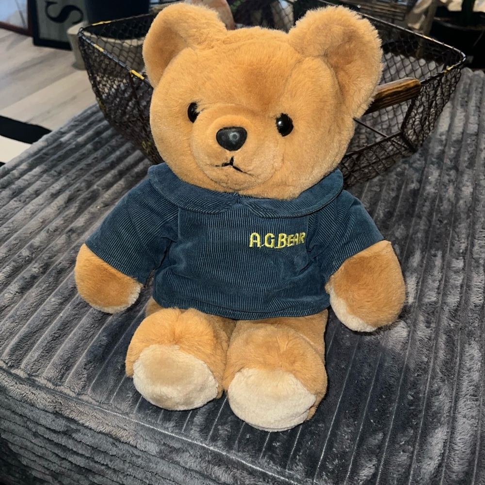 Axlon vintage bear